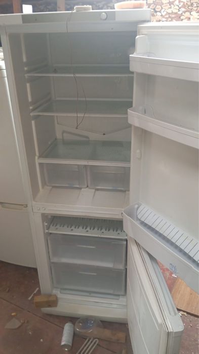 холодильник в рабочем состоянии