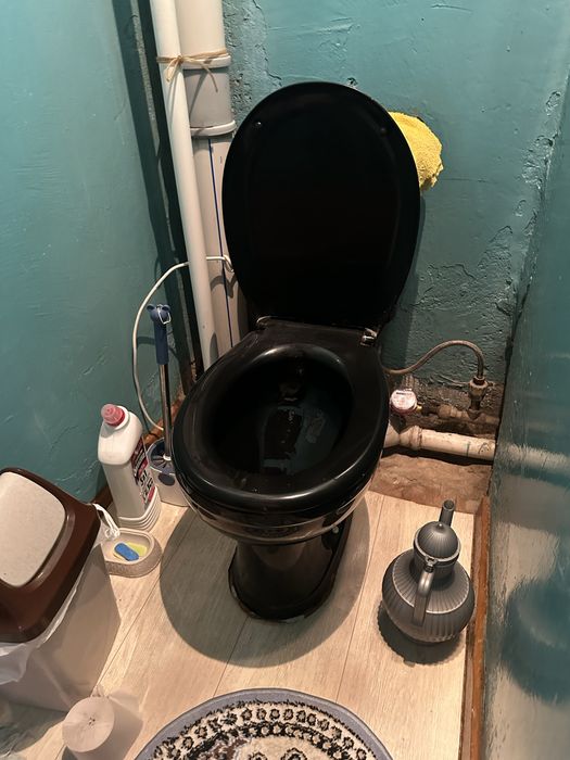 унитаз черныйййй