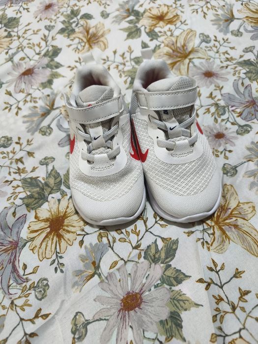 Adidasi sport copii