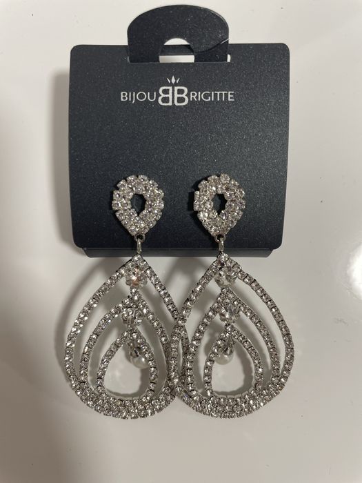 Дамски обеци с камъни