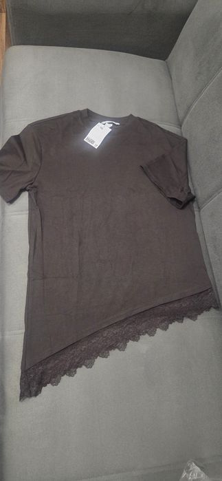 Tricou asimetric H&m din bumbac organic marimea Xs,maro,nou,cu eticheta