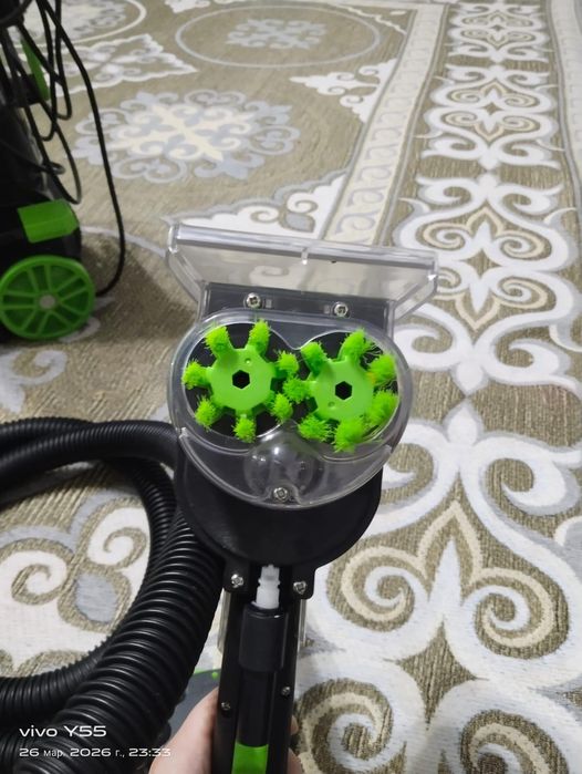 Пылесос для уборки от Compass