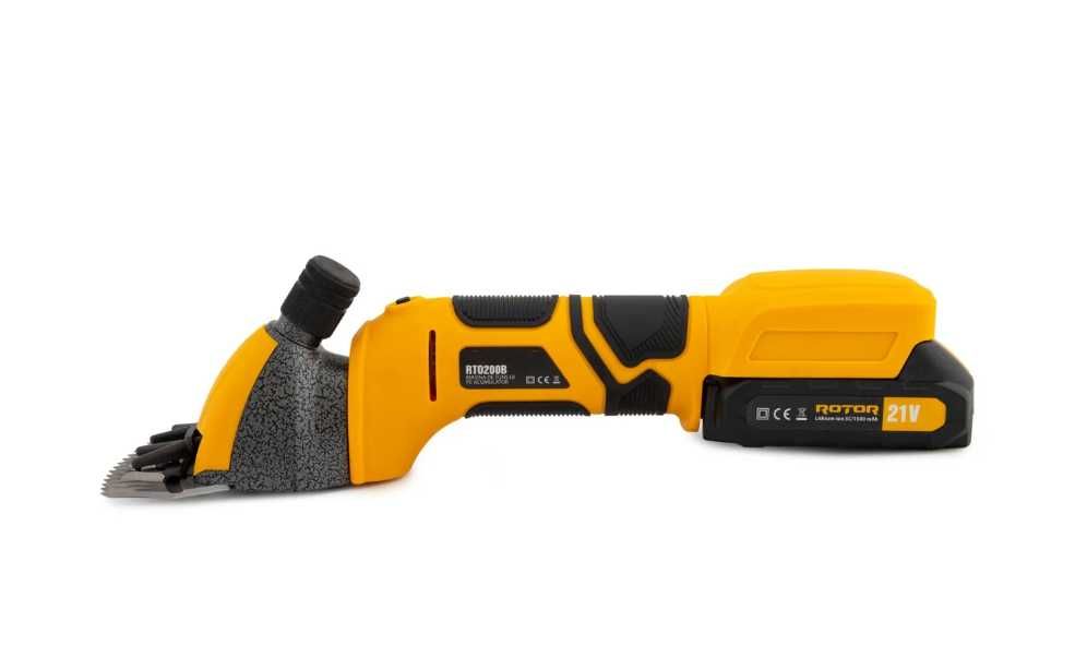 Masina Aparat Tuns Oi Capre Caini Trusa Electrica 2 Acumulatori IS