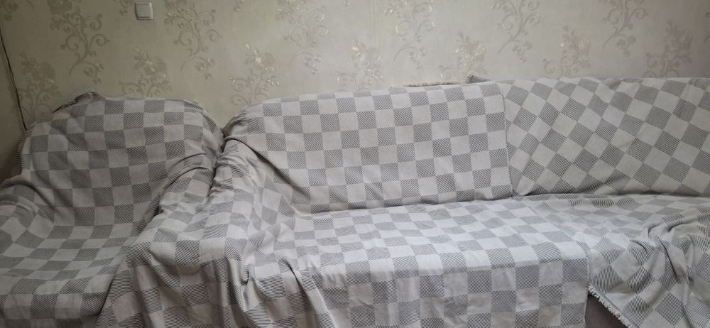 Срочно продам ДИВАН УГЛОВОЙ