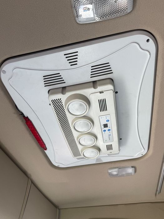 Scania 490 6x6 .transport forestier  lemn bustean. Macara