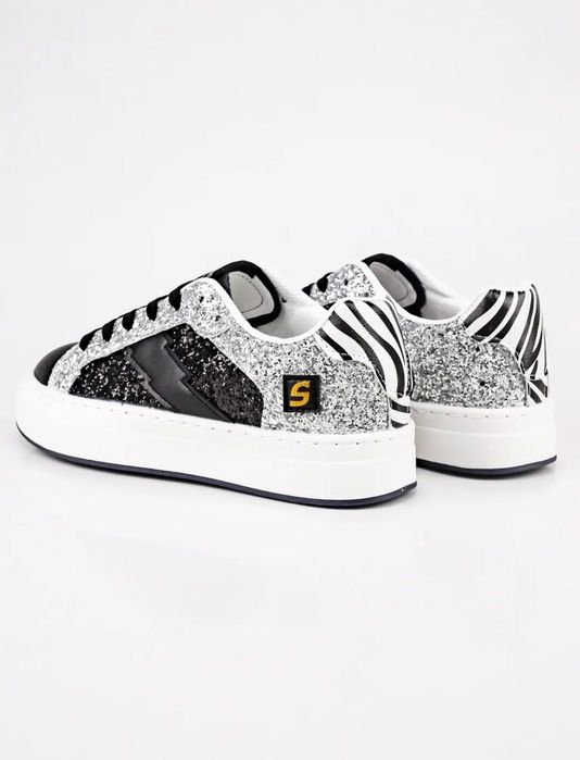 Кроссовки черно-серые, кеды