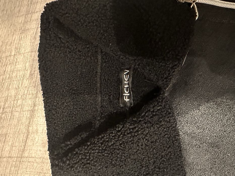 Дамско пролетно яке с цип