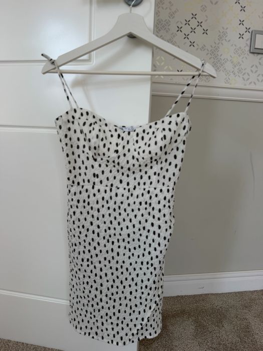 Рокля Zara с polka dots  размер S