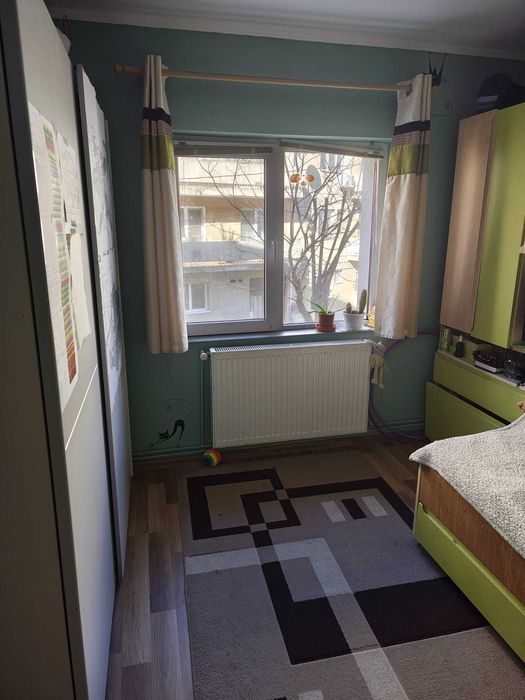 Apartament 4 camere de vanzare Satu Mare , Micro 16