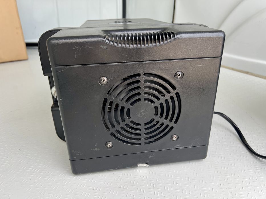 Хладилник WAECO за Мерцедес / Mercedes W220 S-класа