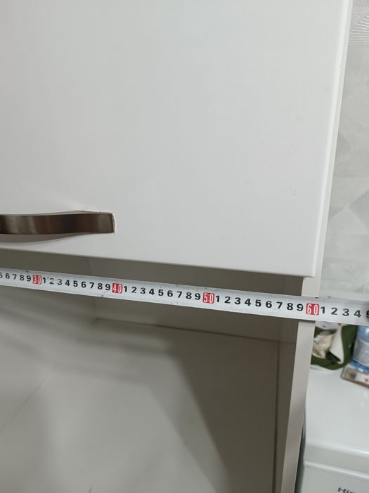 Продаётся белый шкаф