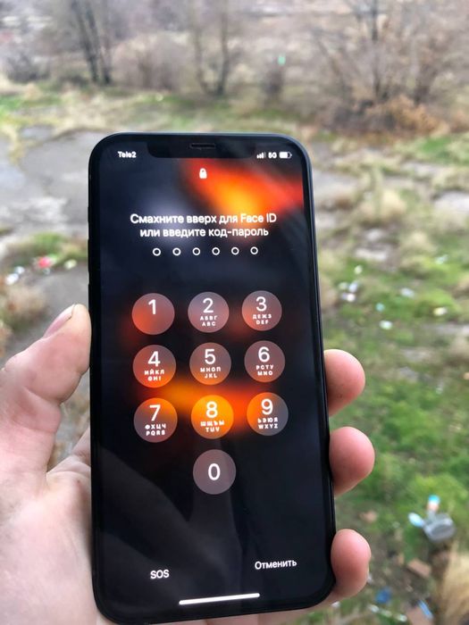 Продам айфон 12 срочна