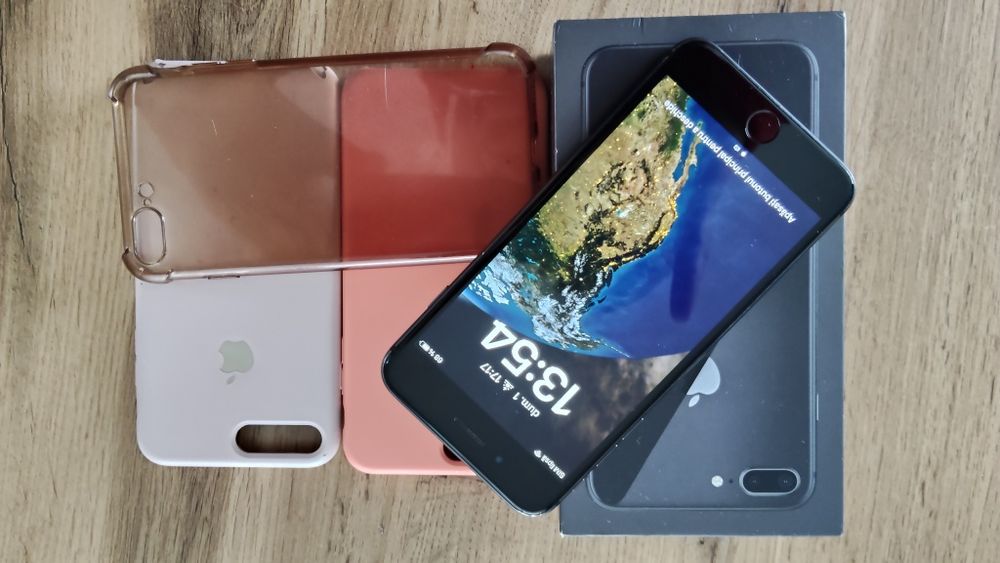 iPhone 8 Plus, impecabil