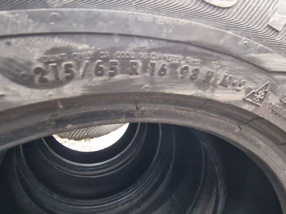 Anvelope 215/65R16 marca Semperit, M +S, 7 mm