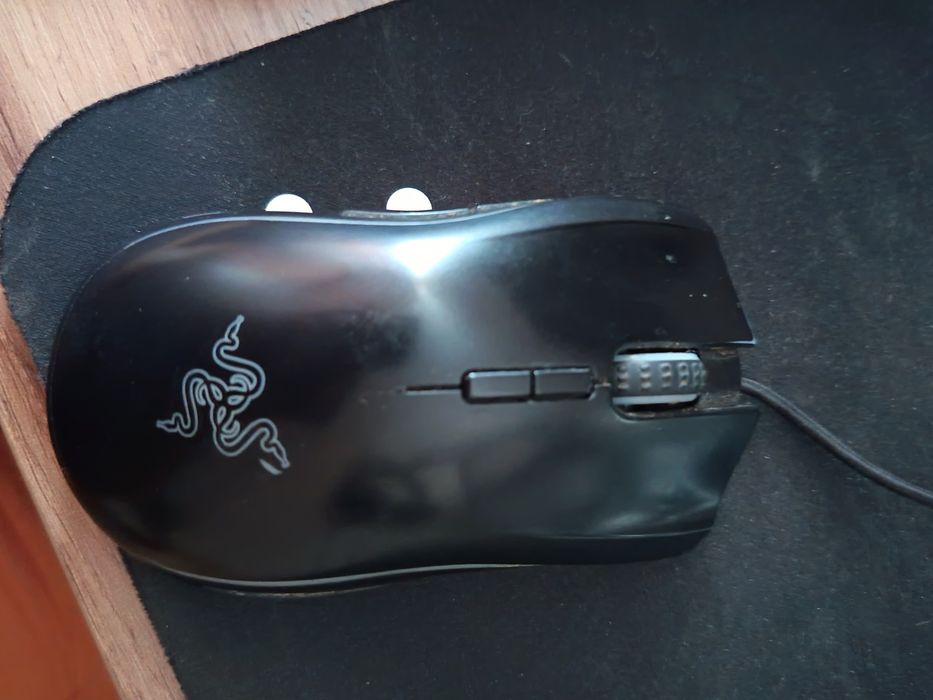 Продам мышь Razer и Клавиатуру hyperX