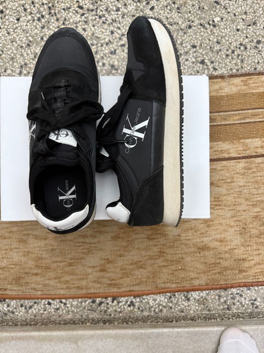 Calvin Klein обувки