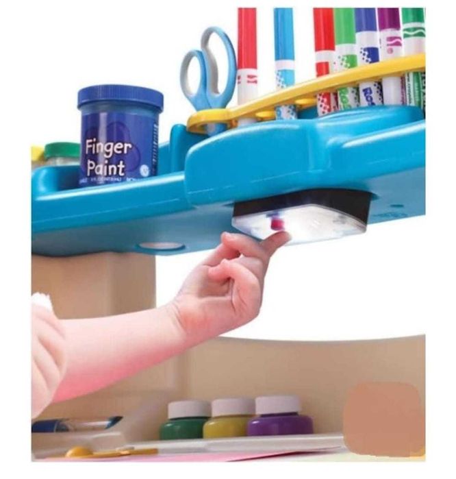 masa birou copii cu scăunel STEP2 Deluxe Art Activity Desk