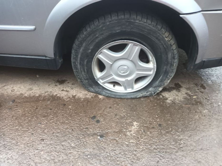 Dezmembrari  Ssangyong KYRON  2005  > 0000 2.0 Xdi 4x4 Motorina