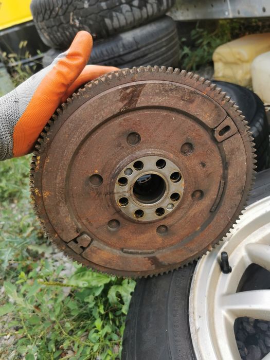 Маховик със съединител от BMW e46 2.0i