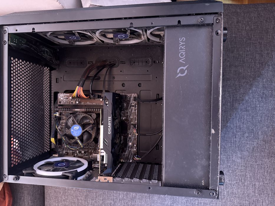 Vand Pc Gaming i51000400f 8gb geforce 1650