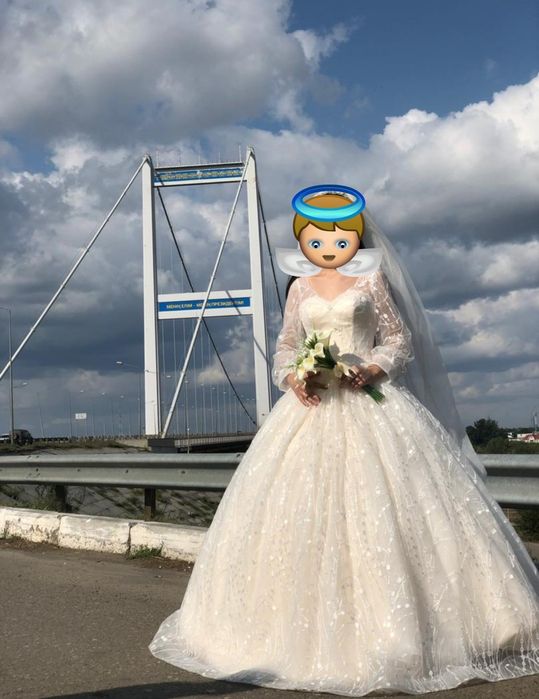 Свадебное платье