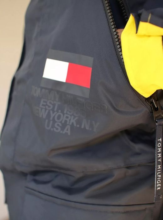 Tommy Hilfiger дождевик, куртка