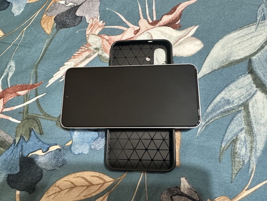 Samsung S25 FE 256GB Navy Blue în garanție