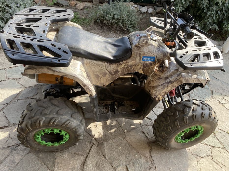 Срочно продам квадроцикл в отличном состоянии