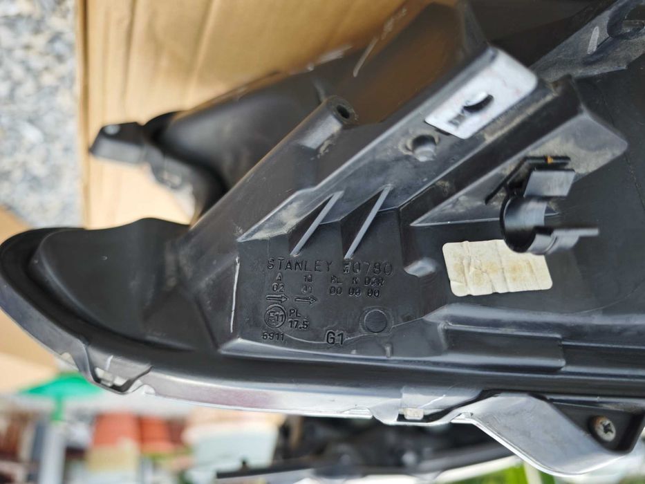 Фар Фарове Xenon Динамична Светлина Honda Cr-v (2012-2015)