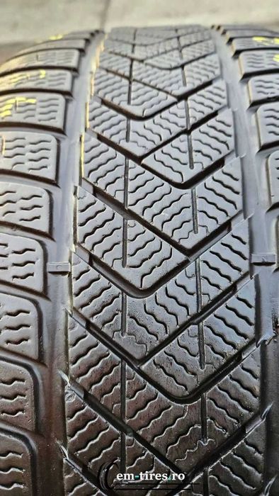 SET 4 Anvelope Iarna 275/45 R20 PIRELLI Scorpion Winter 110V - Runflat