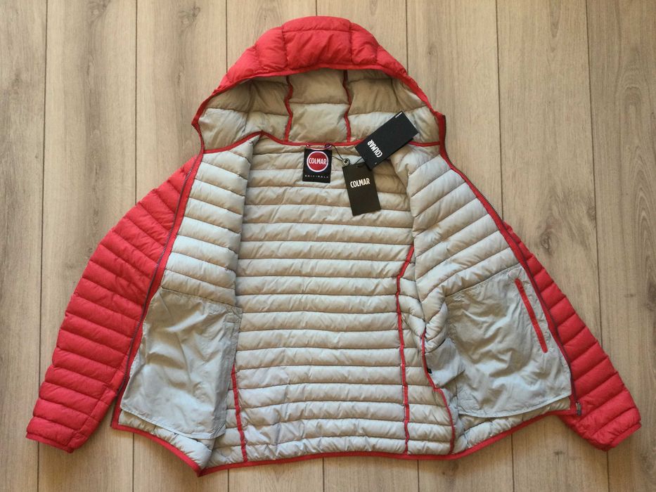 НОВО оригинално червено пухено яке COLMAR размер 56 / XL от Италия