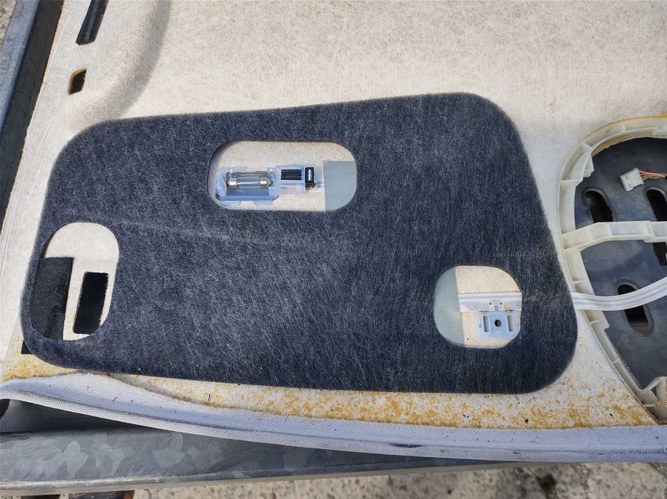 Таван Вътрешен Mercedes E class W211 V6 4matic Tmodel OM642