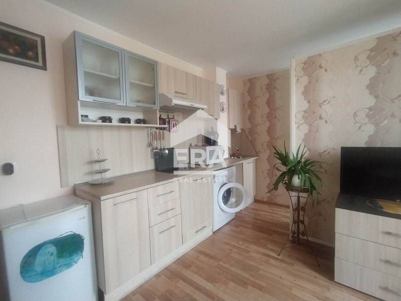 Продава се Четиристаен апартамент в Варна, Лятно кино Тракия - 102 кв.м за 2648 €/кв.м - Снимка #4