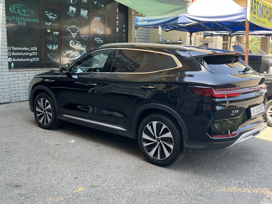 Byd chempion 605km