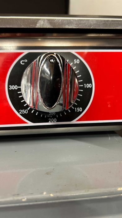 Електрическа плоча 2800 см