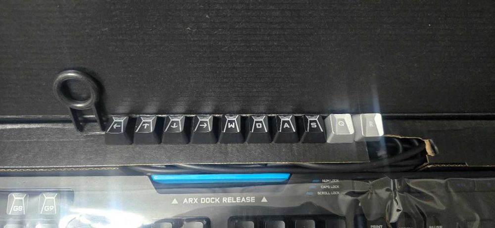 Logitech G910 Orion Spectrum - USN бутони