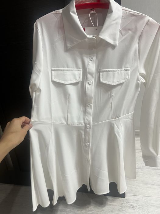 Продам рубашку новую белую