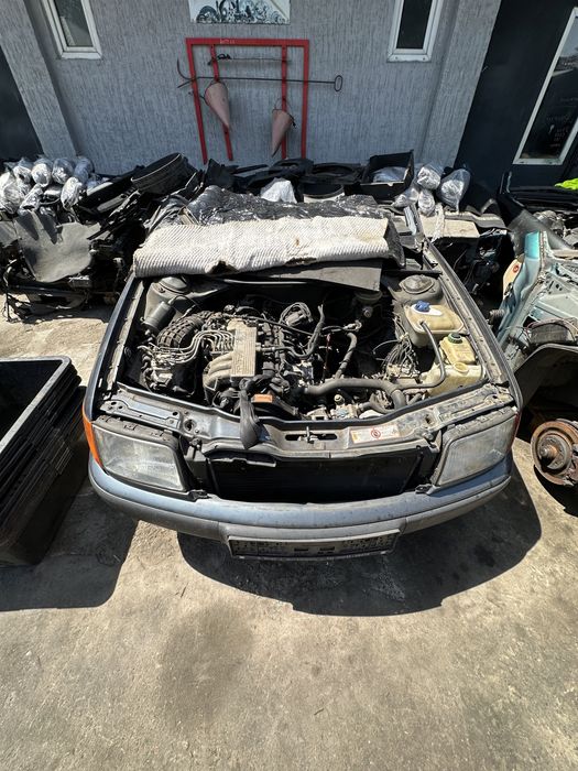 Продам Ауди 100 2,3 с3 кузов на запчасти