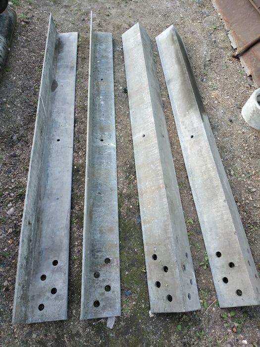 Уголок металлический