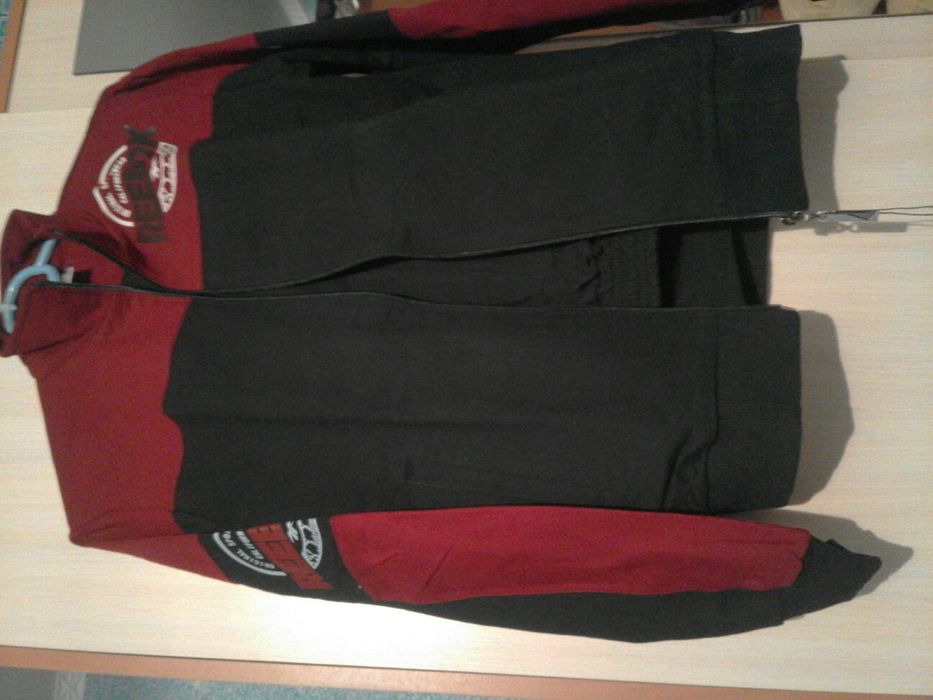 Спортивный костюм