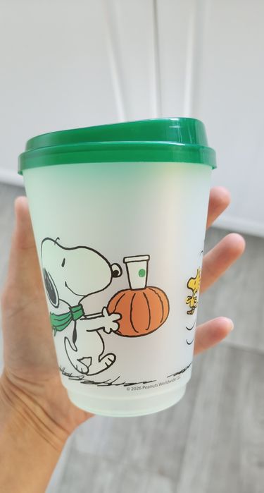 Pahar Starbucks Snoopy