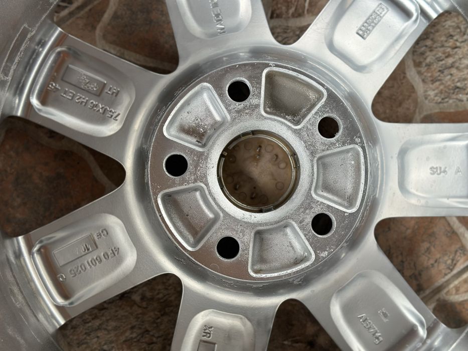 Jante originale Audi 7.5Jx16H2 ET45
