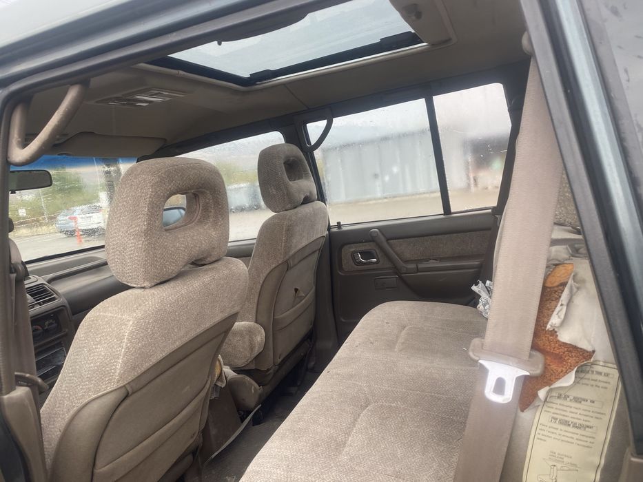 Mitsubishi   pajero 3.0 v6