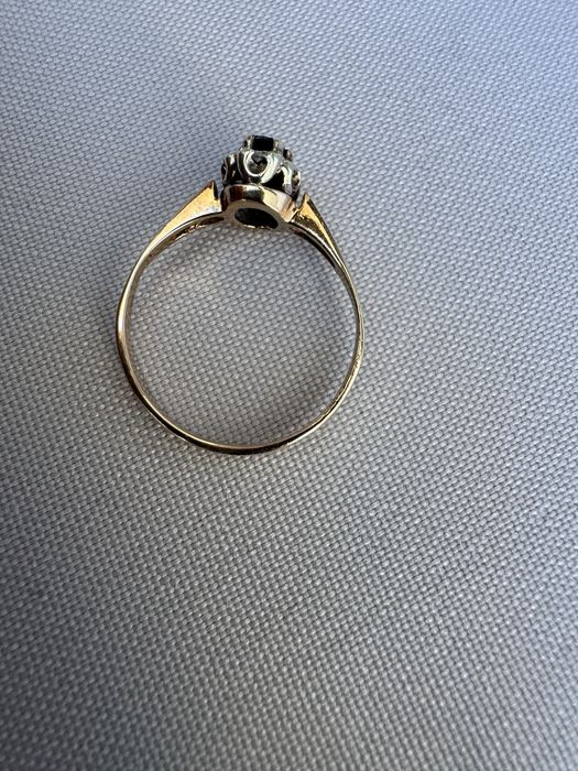 Inel aur 9 k, safir si diamante