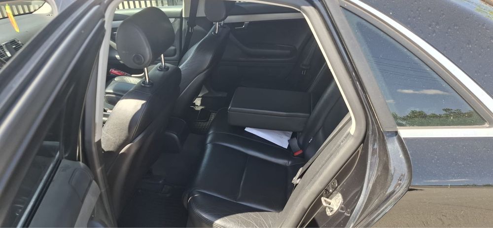 Vand audi A4 b7 masina personala