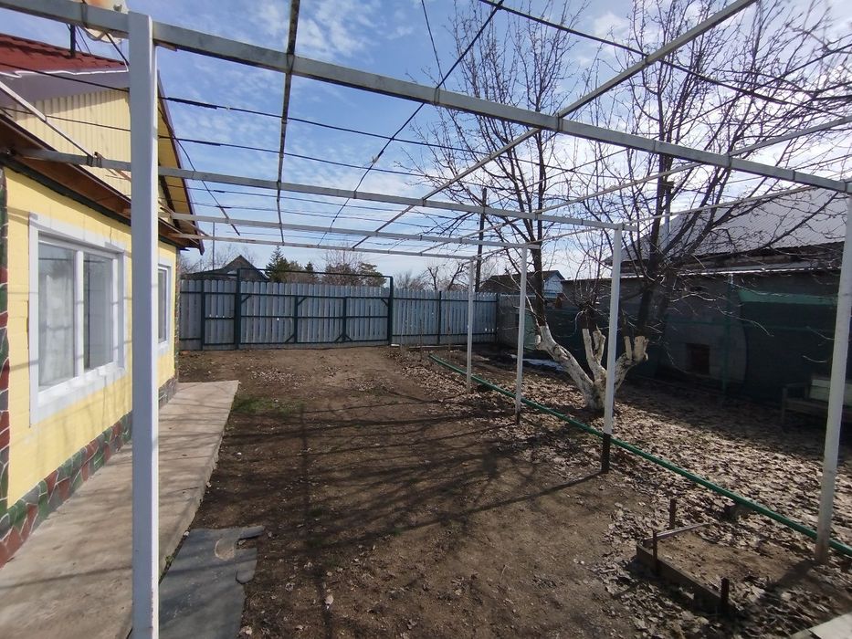 Продам жилую дачу . Вторая дачная.