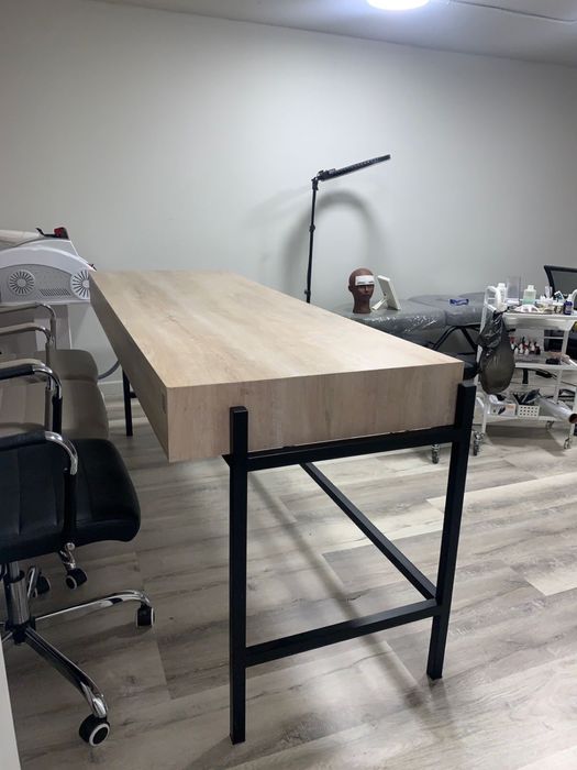 Дизайнерский стол