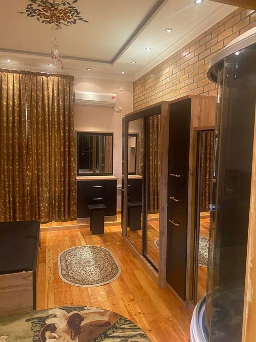 Сталинка 3/3/3, ресторан "KARIMBEK"