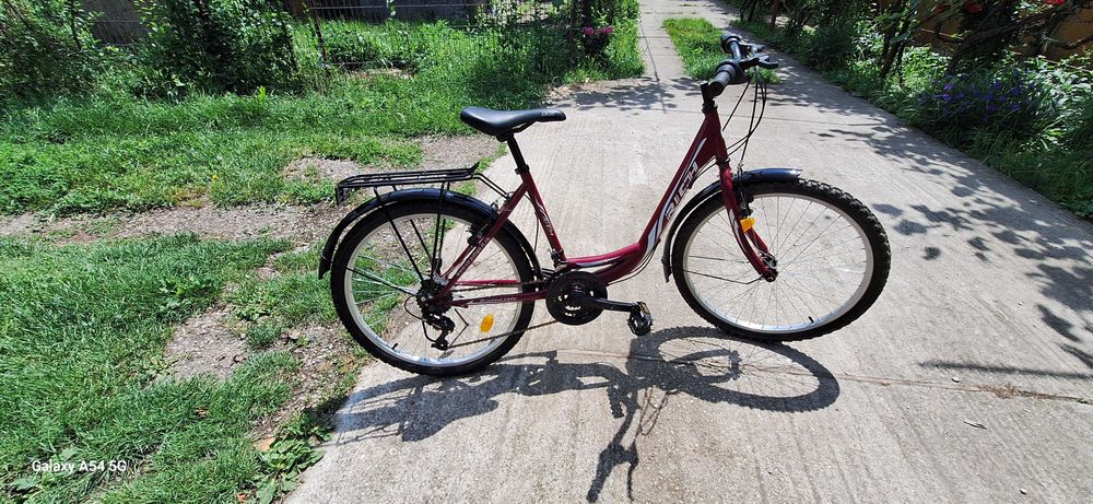 vand bicicleta de dama !