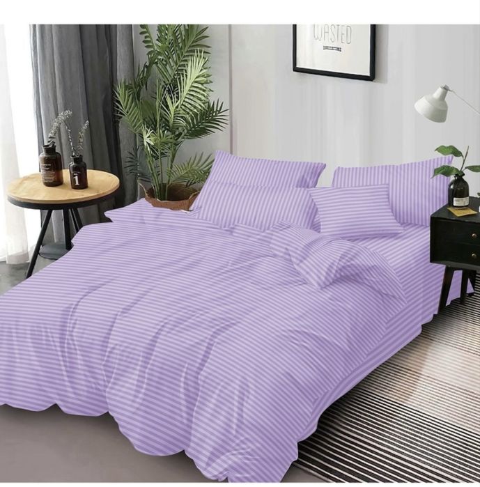 Lenjerie Damasc Pucioasa